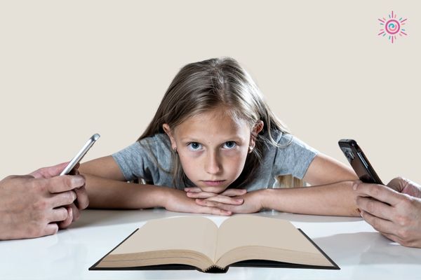 Izberi knjigo namesto telefona 600400 (1)